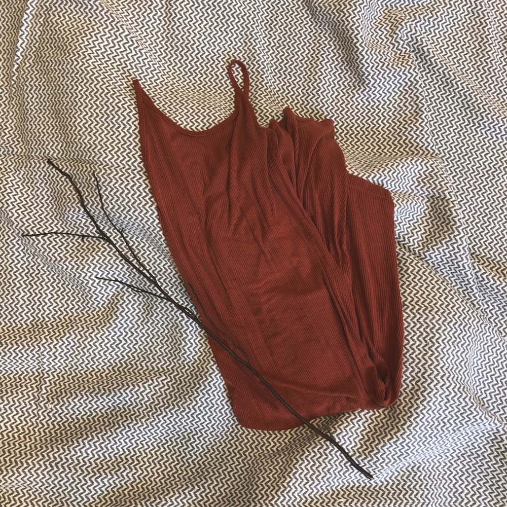 OS ribbed high low dress